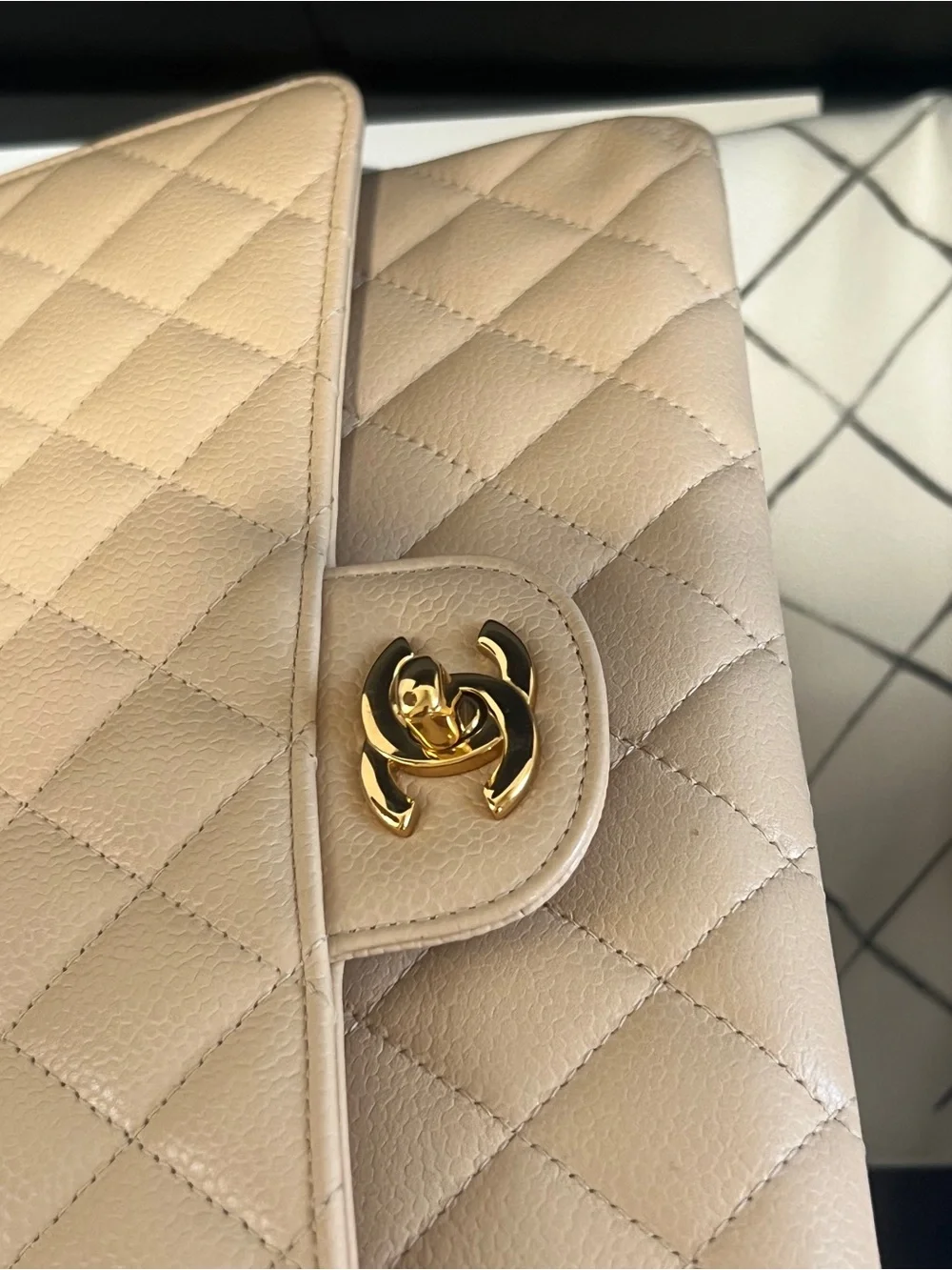 Chanel Classic Caviar Meduim Size